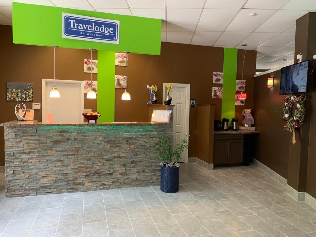 Travelodge by Wyndham Lake George NY Eksteriør billede